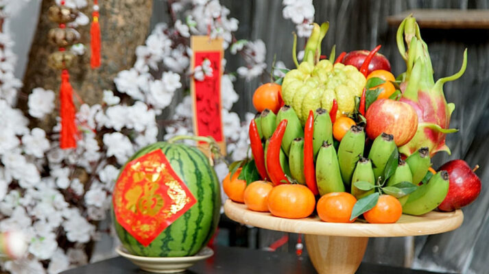 Mâm ngũ quả ngày Tết gồm những loại quả nào và cách sắp xếp